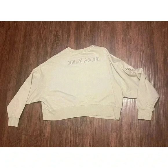 NFL Chicago Bears Pro Standard Green Woman’s‎ Pullover Oversized Sweater Medium - Picture 2 of 9